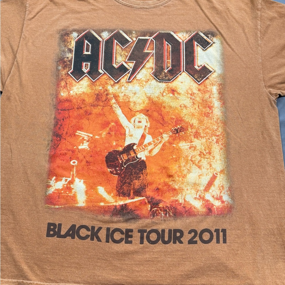 AC/DC BLACK ICE TOUR 2011 Oversized Band Tour Shirt